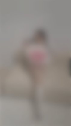 Olha Zaporizhia 37 y.o. - intelligent lady - small public photo.