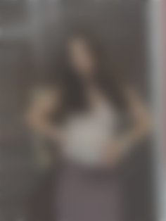 Yevheniia Dnipro 22 y.o. - intelligent lady - small public photo.