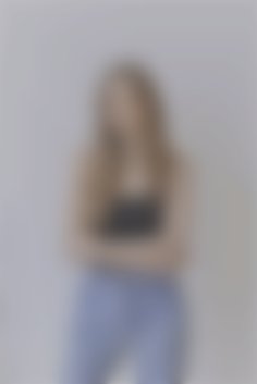 Yuliia Sumy 30 y.o. - intelligent lady - small public photo.