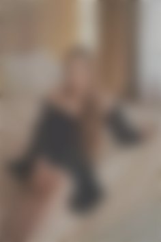 Vicky Lviv 30 y.o. - intelligent lady - small public photo.