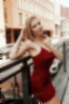 Juliya Dnipro 36 y.o. - intelligent lady - small public photo.