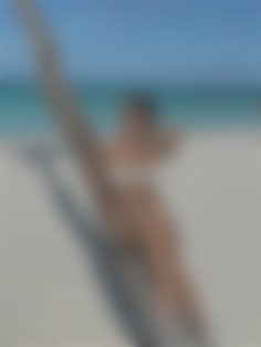 Julie Mykolaiv 42 y.o. - intelligent lady - small public photo.