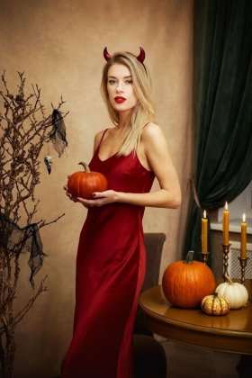 Dari, 39 years old, from Kyiv, Ukraine