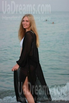 Darija Kiev 28 y.o. - intelligent lady - small public photo.