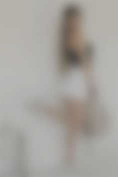 Anzhela Kyiv 22 y.o. - intelligent lady - small public photo.