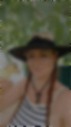 Iryna Zaporizhia 37 y.o. - intelligent lady - small public photo.