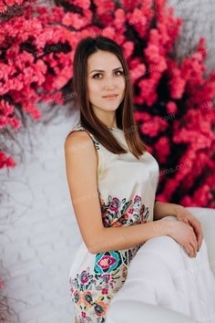 Alyona Poltava 31 y.o. - intelligent lady - small public photo.