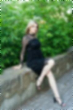 Olena Sumy 46 y.o. - intelligent lady - small public photo.