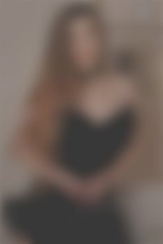 Alina Sumy 34 y.o. - intelligent lady - small public photo.
