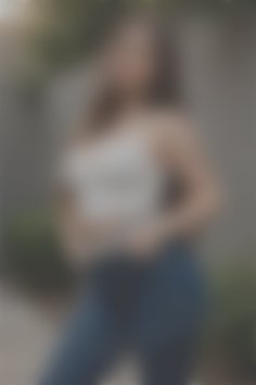 Alina Sumy 34 y.o. - intelligent lady - small public photo.