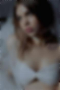 Tetiana Mykolaiv 24 y.o. - intelligent lady - small public photo.