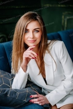 Iren Lutsk 35 y.o. - intelligent lady - small public photo.