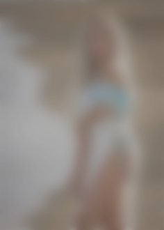 Yana Cherkasy 43 y.o. - intelligent lady - small public photo.