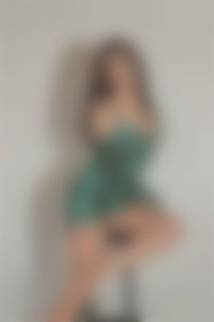 Olesya Zaporizhia 38 y.o. - intelligent lady - small public photo.