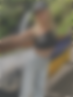 Ilona Sumy 34 y.o. - intelligent lady - small public photo.