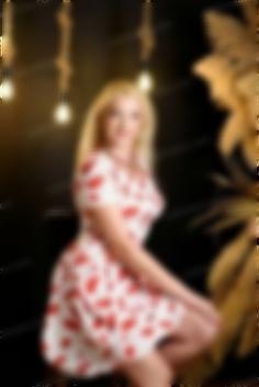 Alla Kherson 38 y.o. - intelligent lady - small public photo.