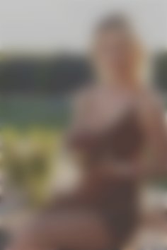 Milia Poltava 41 y.o. - intelligent lady - small public photo.