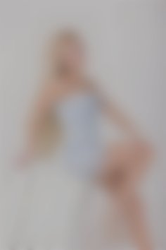 Ellie Kremenchuk 36 y.o. - intelligent lady - small public photo.
