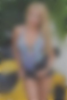 Tori Zaporizhia 36 y.o. - intelligent lady - small public photo.