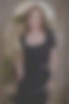 Marianzhela Kyiv 28 y.o. - intelligent lady - small public photo.