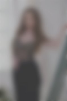 Marianzhela Kyiv 28 y.o. - intelligent lady - small public photo.