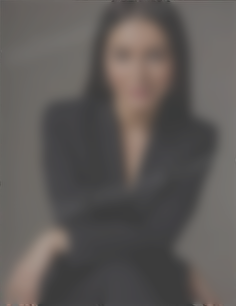 Iren Zaporizhia 40 y.o. - intelligent lady - small public photo.