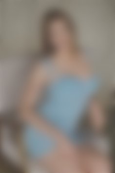 Anastasiia Mykolaiv 24 y.o. - intelligent lady - small public photo.