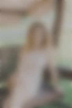 Anna Dnipro 26 y.o. - intelligent lady - small public photo.