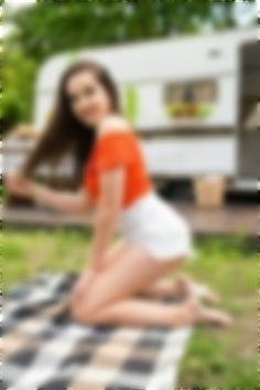 Yana Zaporizhia 30 y.o. - intelligent lady - small public photo.