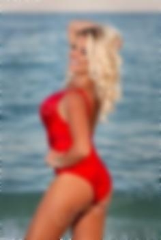 Anastasia Chornomorsk 40 y.o. - intelligent lady - small public photo.