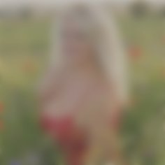 Anastasia Chornomorsk 42 y.o. - intelligent lady - small public photo.