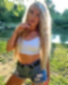 Alyona Kharkiv 29 y.o. - intelligent lady - small public photo.