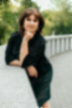 Yulia Dnipro 45 y.o. - intelligent lady - small public photo.