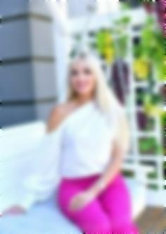 Marina Dnipro 36 y.o. - intelligent lady - small public photo.