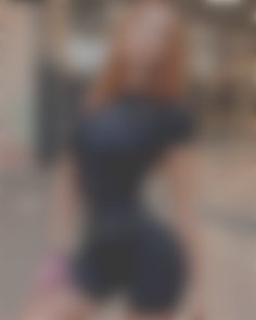 Nataliia Zaporizhia 40 y.o. - intelligent lady - small public photo.