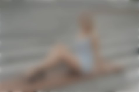 Lina Zaporizhia 34 y.o. - intelligent lady - small public photo.