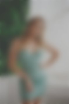 Yana Rivne 30 y.o. - intelligent lady - small public photo.