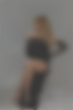 Olia Ivano-Frankivsk 42 y.o. - intelligent lady - small public photo.