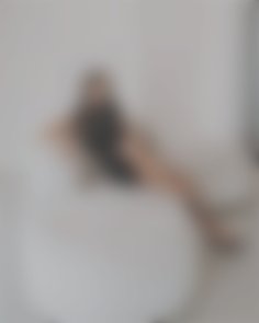 Yana Zaporizhia 35 y.o. - intelligent lady - small public photo.