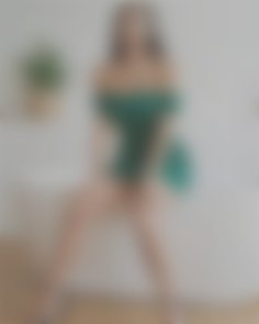 Yana Zaporizhia 35 y.o. - intelligent lady - small public photo.