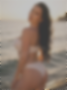 Liudmyla Ivano-Frankivsk 27 y.o. - intelligent lady - small public photo.