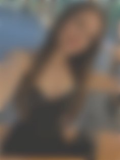 Iryna Mykolaiv 31 y.o. - intelligent lady - small public photo.