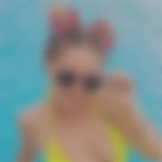 Tanichka Dnipro 33 y.o. - intelligent lady - small public photo.