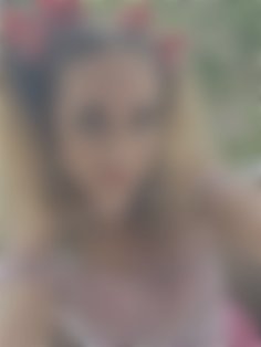 Tanichka Dnipro 33 y.o. - intelligent lady - small public photo.