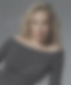 Yuliia Kyiv 40 y.o. - intelligent lady - small public photo.