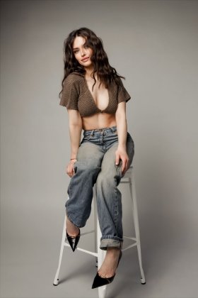 Alina-Yelyzaveta, 19 years old, from Kyiv, Ukraine