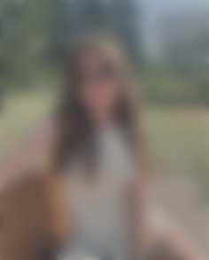 Dariia Sumy 30 y.o. - intelligent lady - small public photo.