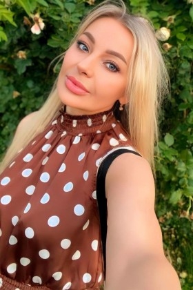 Olena from Zaporozhye