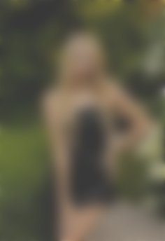 Natalie Zaporizhia 34 y.o. - intelligent lady - small public photo.