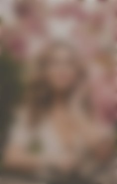 Stacy Cherkasy 40 y.o. - intelligent lady - small public photo.